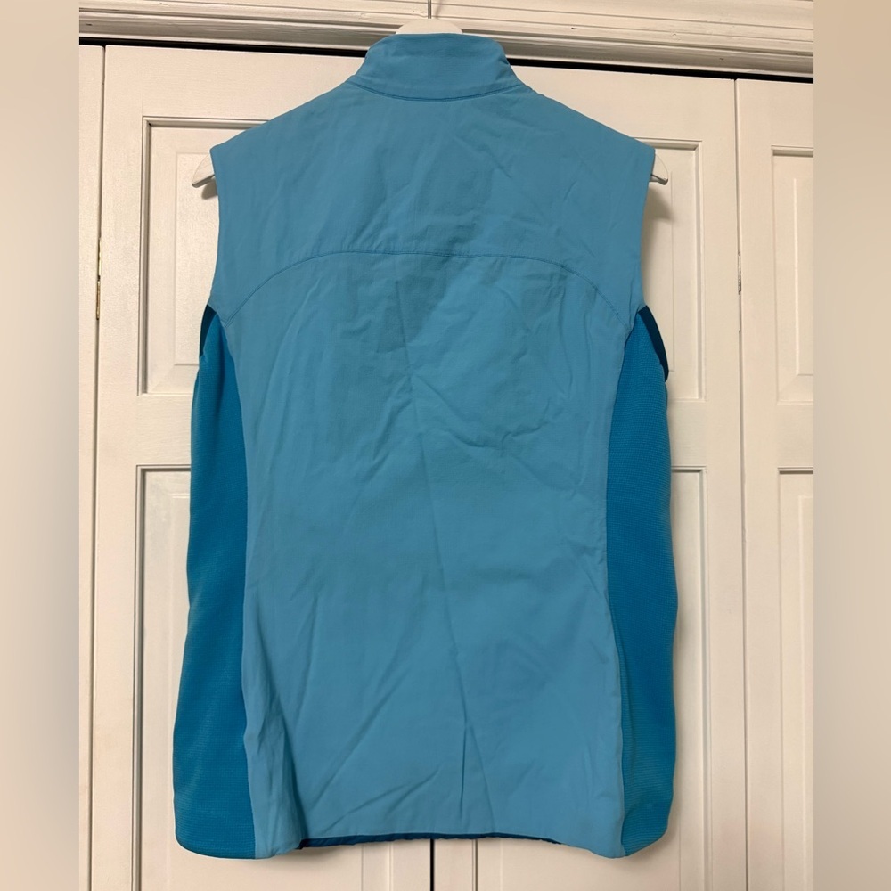 Arc'teryx Women's Light Blue Atom LT Vest Medium Layers - Picture 2 of 11